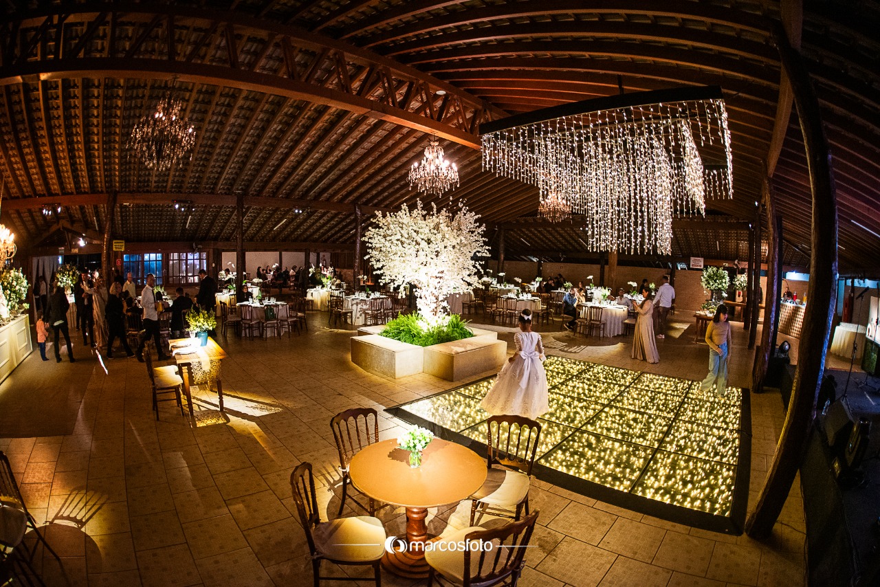 Salão do evento decorado